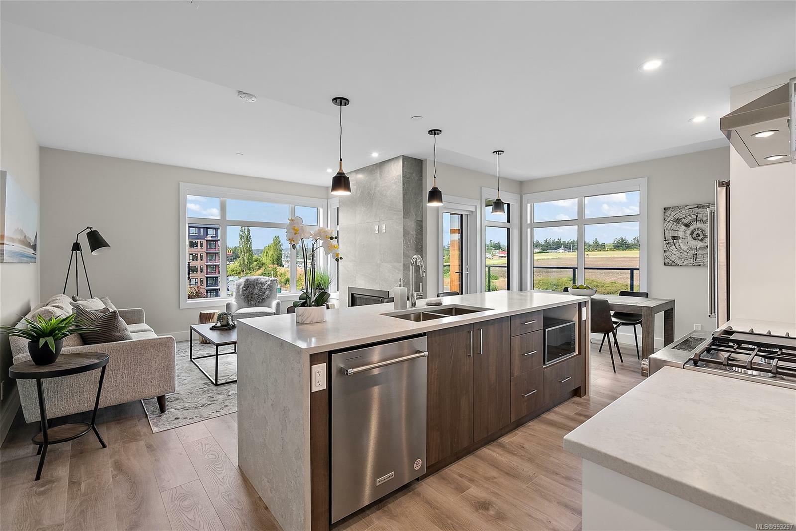 CENTRAL SAANICH, British Columbia, V8M 0B9, CA, 2 Bedrooms Bedrooms, ,Residential,For Sale,1874725
