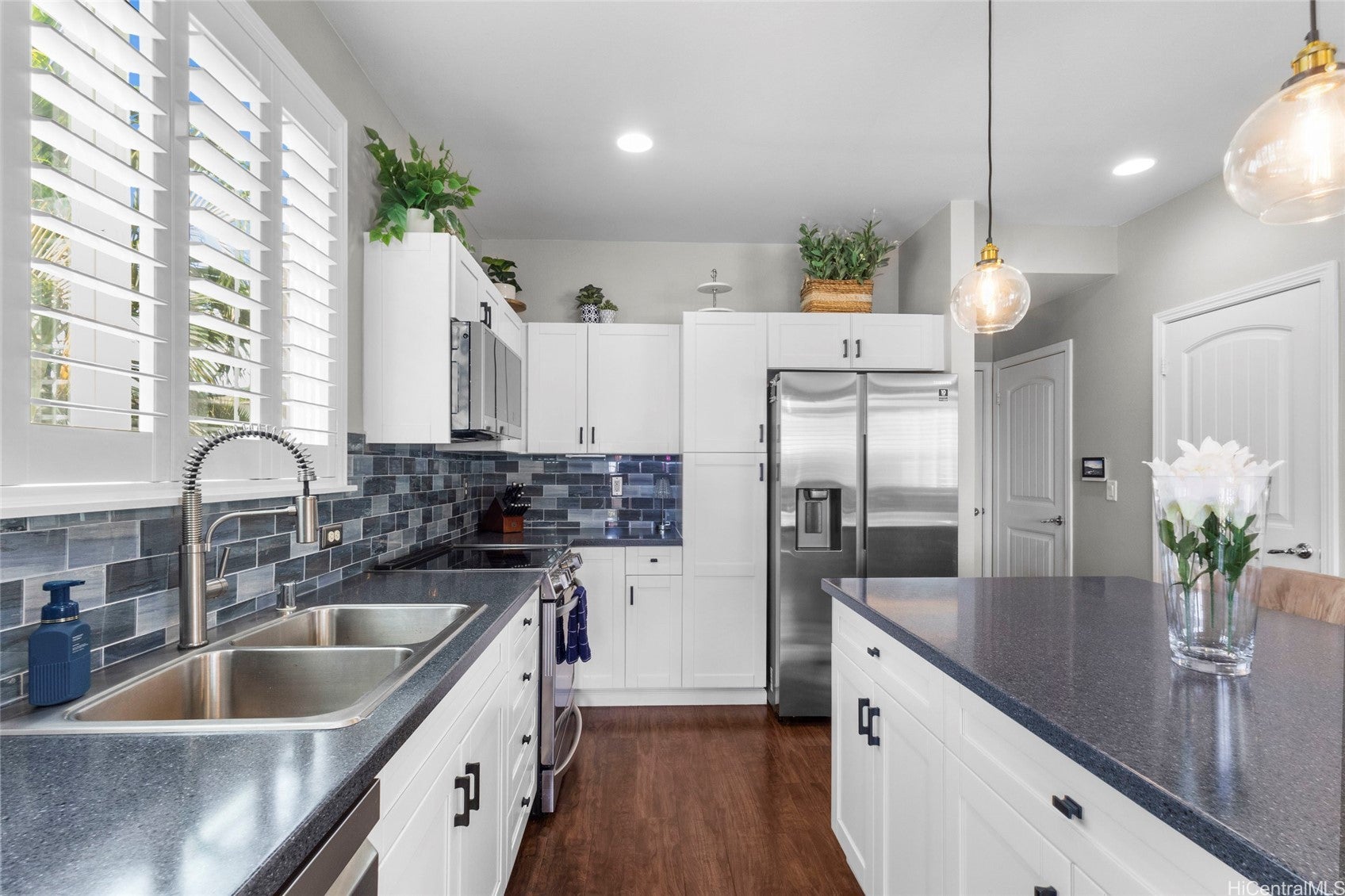 Kapolei, Hawaii, 96707, United States, 3 Bedrooms Bedrooms, ,3 BathroomsBathrooms,Residential,For Sale,2015200