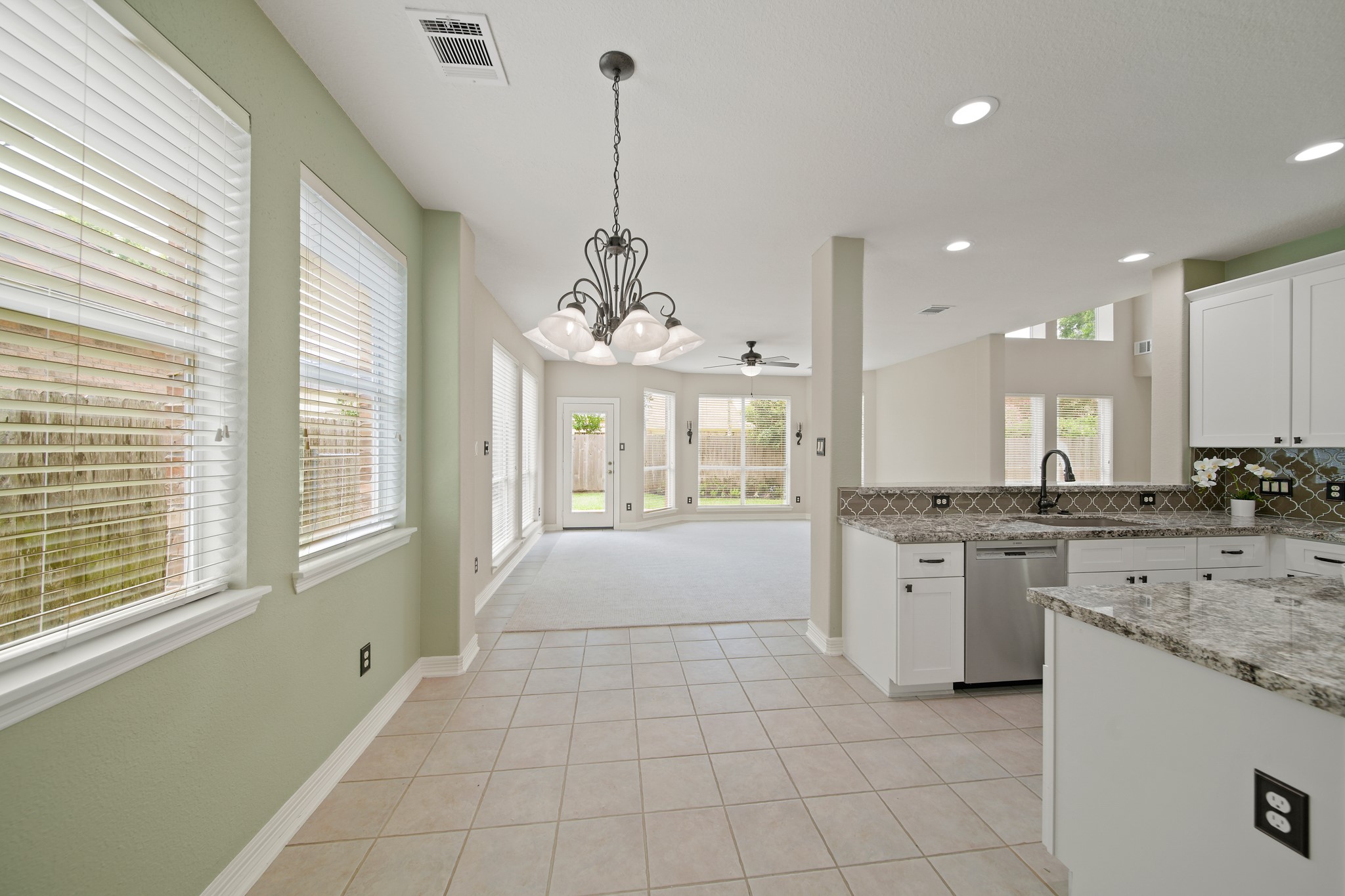 Missouri City, Texas, 77459, United States, 4 Bedrooms Bedrooms, ,4 BathroomsBathrooms,Residential,For Sale,1967491