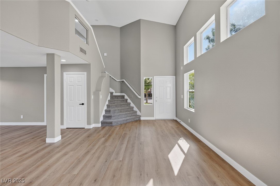 Las Vegas, Nevada, 89117, United States, 4 Bedrooms Bedrooms, ,3 BathroomsBathrooms,Residential,For Sale,1978159