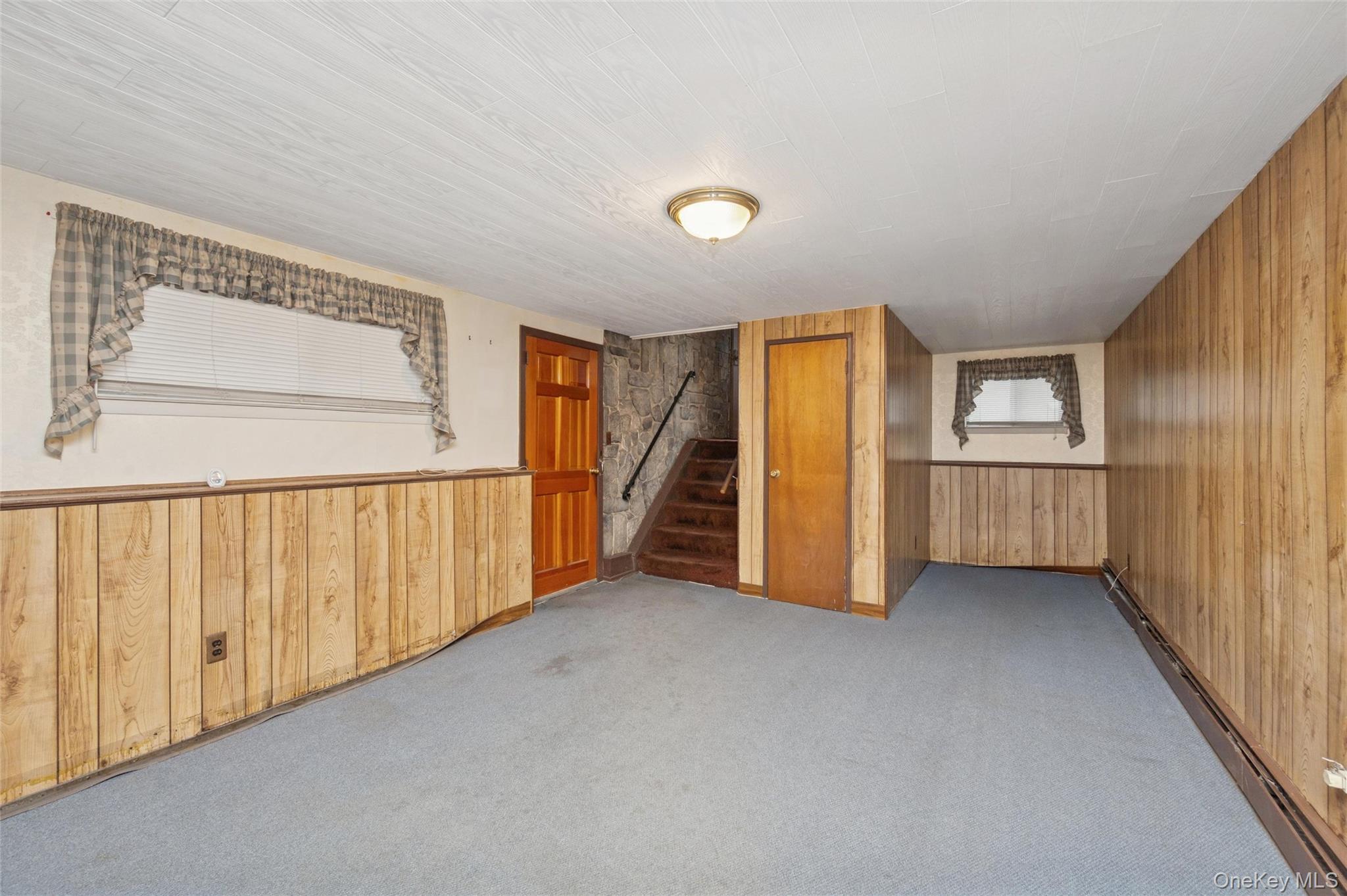 Hicksville, New York, 11801, United States, 4 Bedrooms Bedrooms, ,2 BathroomsBathrooms,Residential,For Sale,1990938