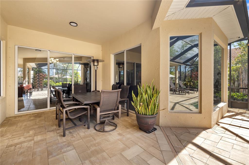 Bradenton, Florida, 34212, United States, 4 Bedrooms Bedrooms, ,4 BathroomsBathrooms,Residential,For Sale,1721021