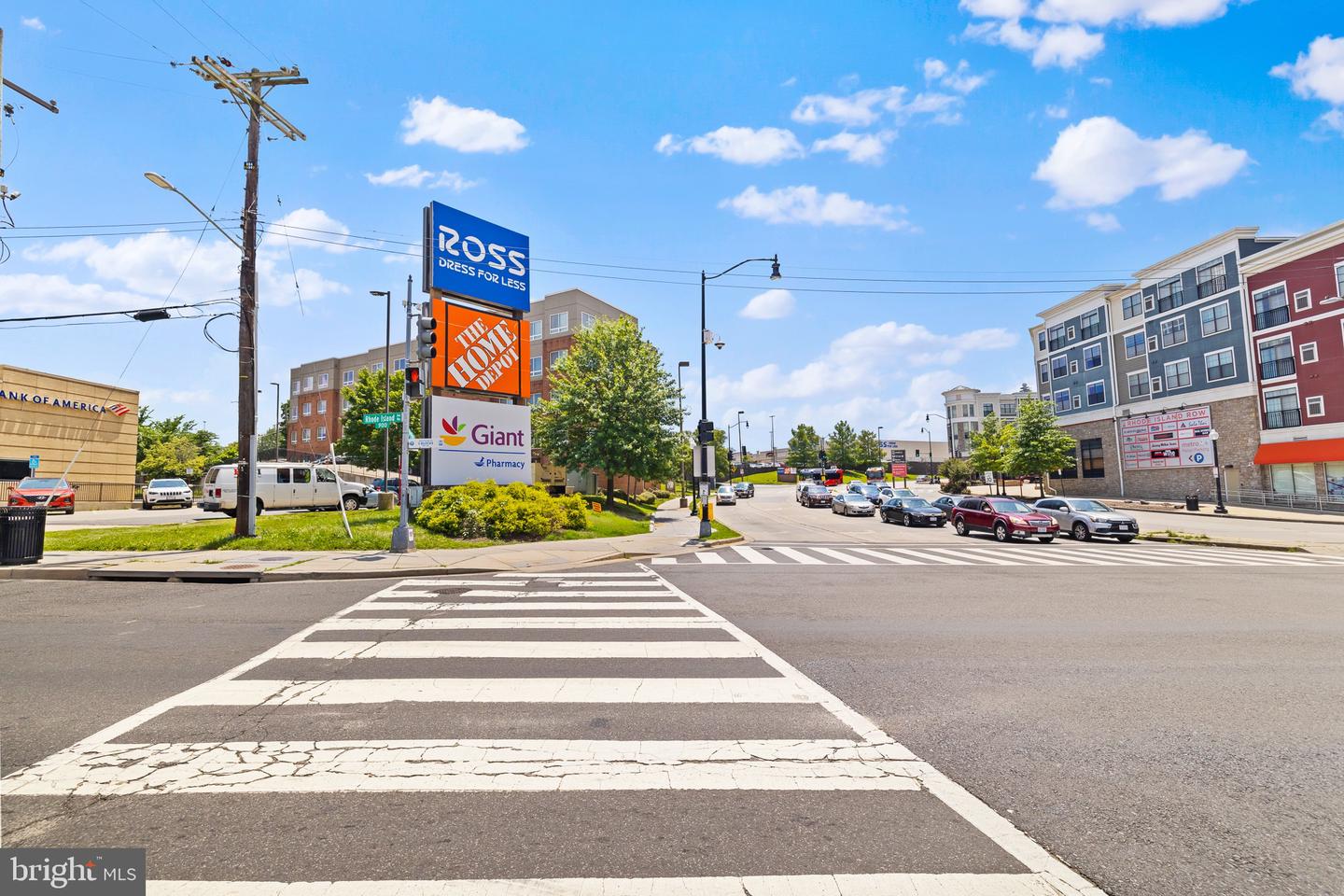 Washington, District of Columbia, 20002, United States, 3 Bedrooms Bedrooms, ,2 BathroomsBathrooms,Residential,For Sale,1964889