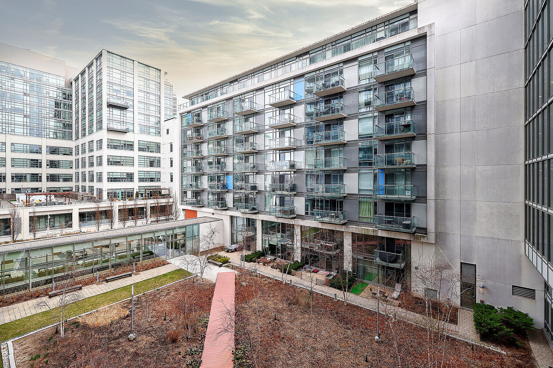  Quay West Condominiums - 物件實景