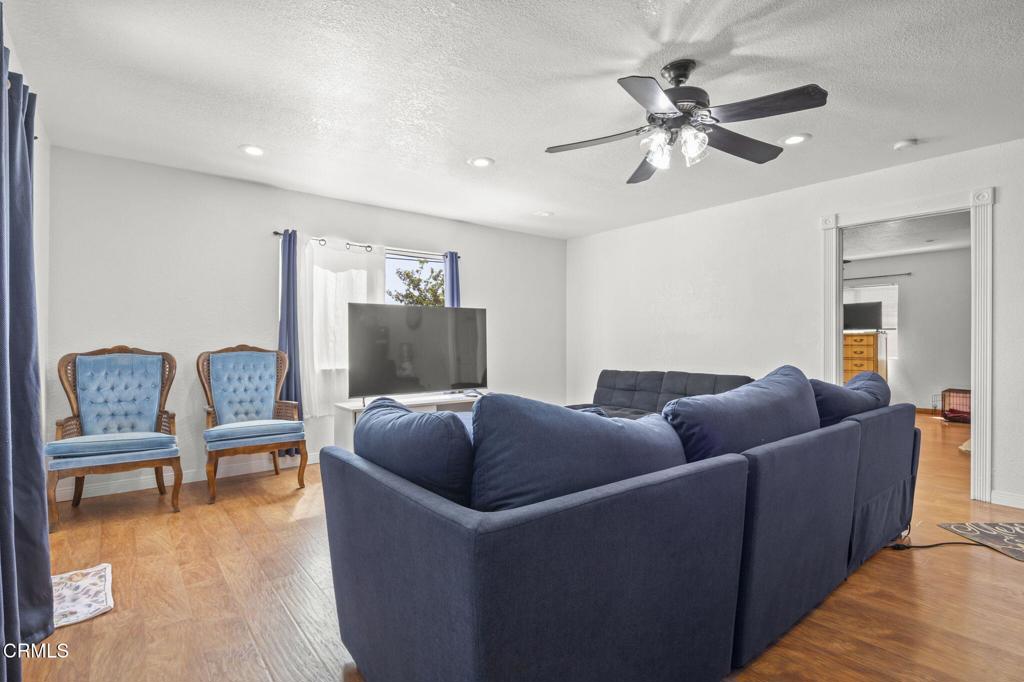 Fillmore, California, 93015, United States, 4 Bedrooms Bedrooms, ,3 BathroomsBathrooms,Residential,For Sale,1869296
