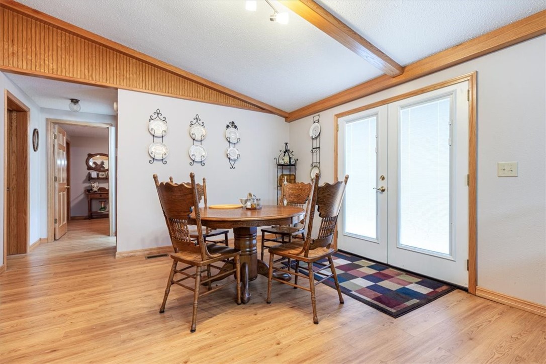 Anderson, Missouri, 64831, United States, 3 Bedrooms Bedrooms, ,2 BathroomsBathrooms,Residential,For Sale,1866248