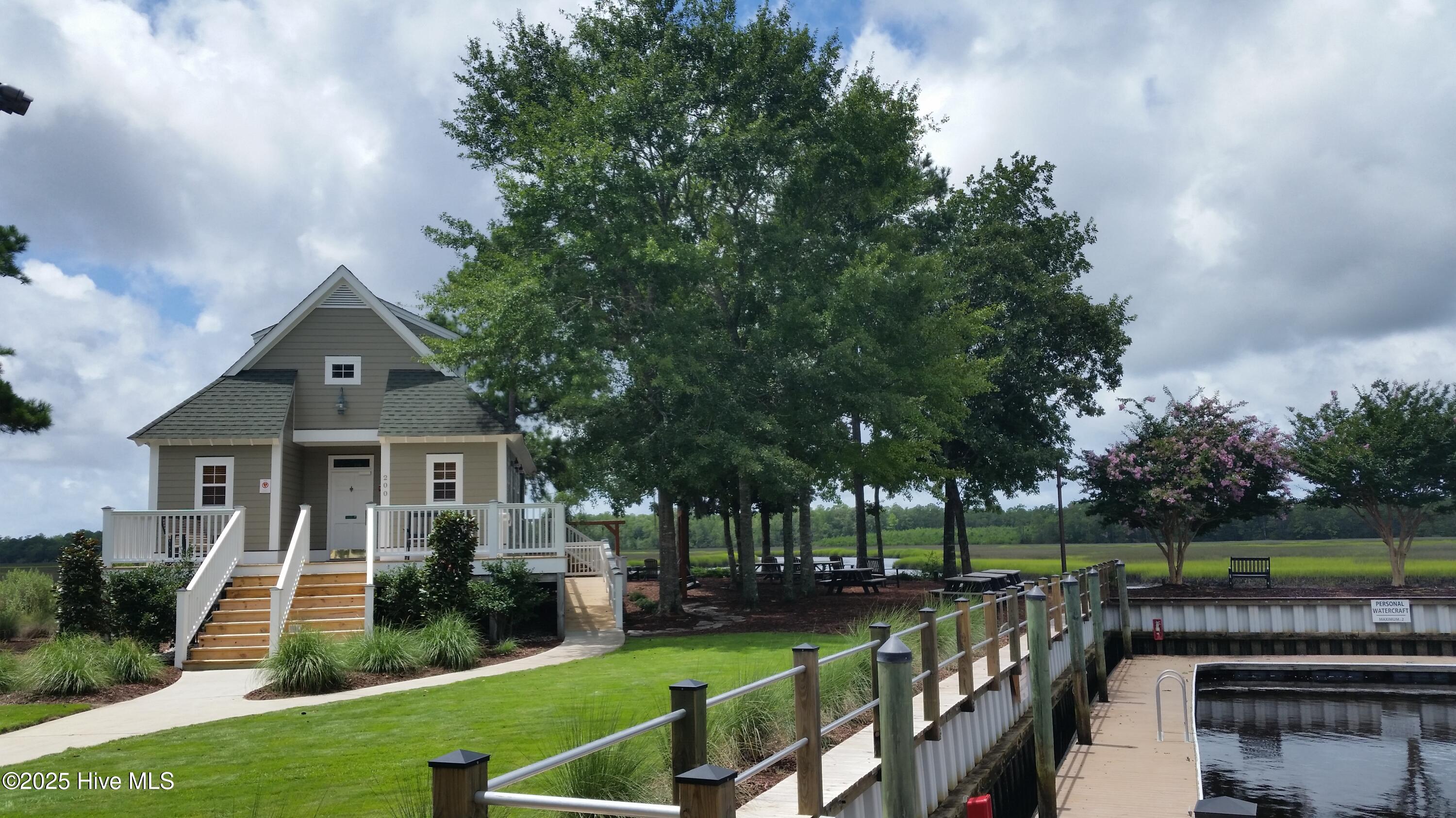 Bolivia, North Carolina, 28422, United States, 4 Bedrooms Bedrooms, ,3 BathroomsBathrooms,Residential,For Sale,1992059