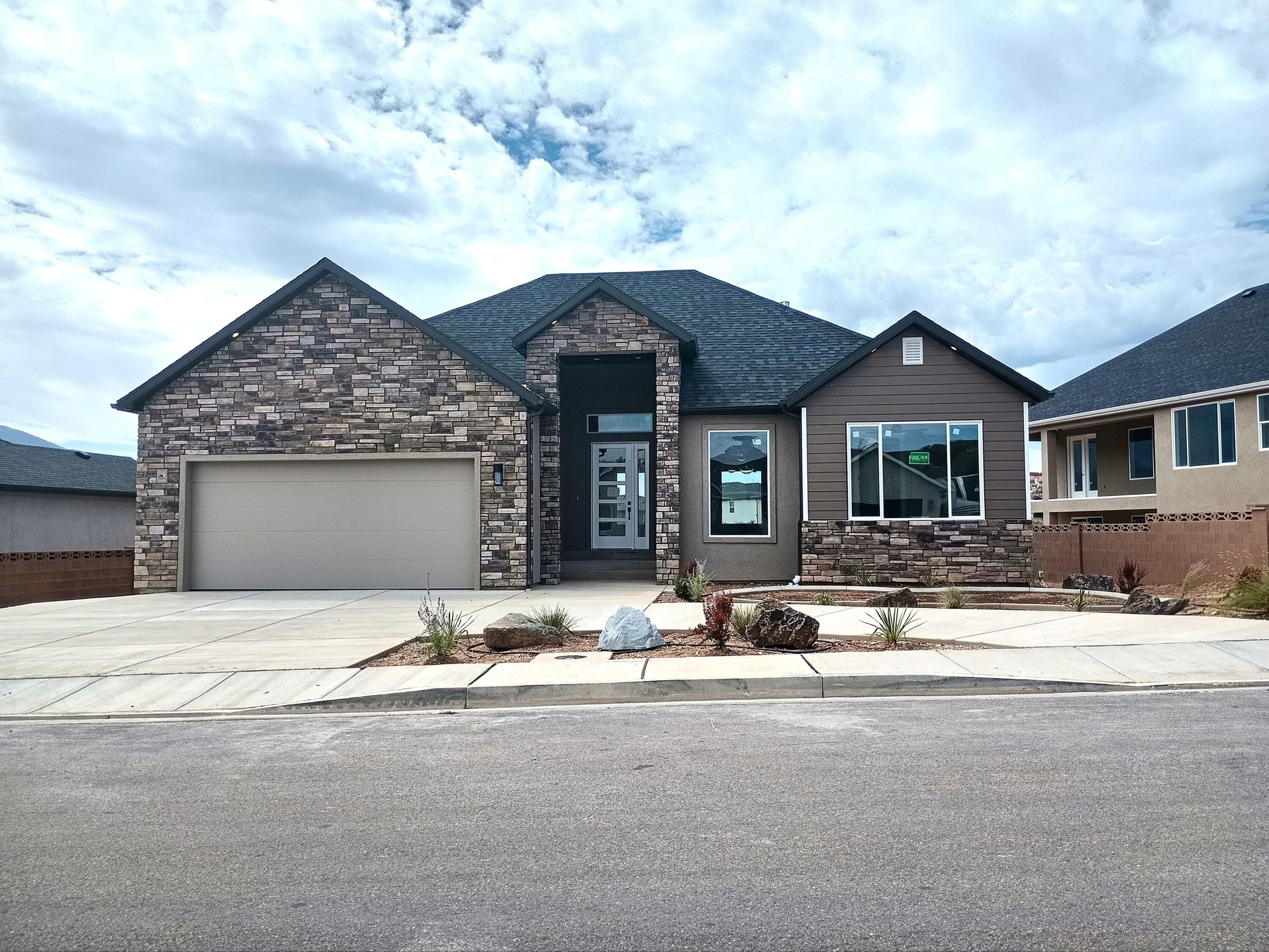 Cedar City, Utah, 84720, United States, 6 Bedrooms Bedrooms, ,3 BathroomsBathrooms,Residential,For Sale,1855787
