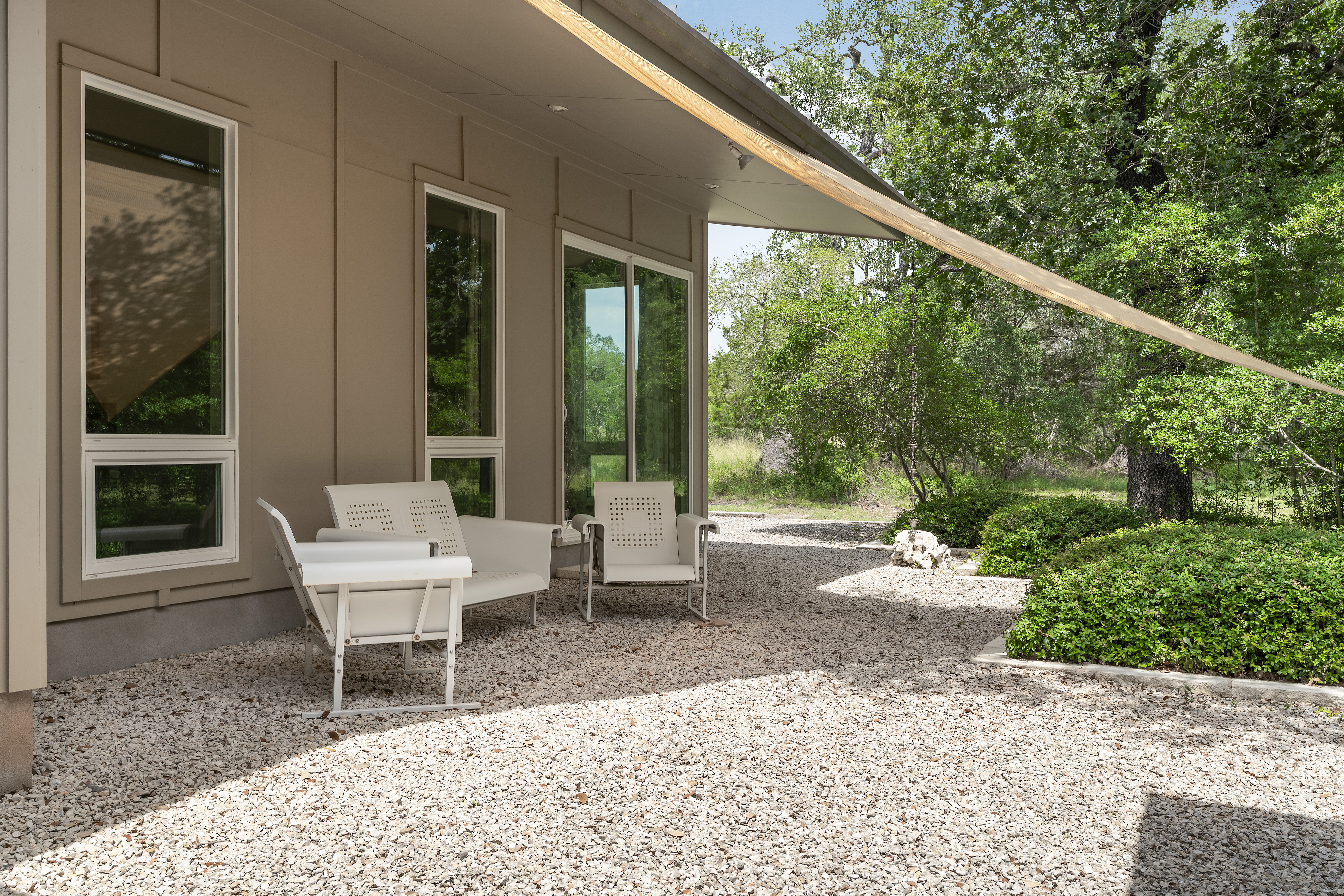  A Modern Hill Country Retreat on 5 Lush Acres - 物件實景