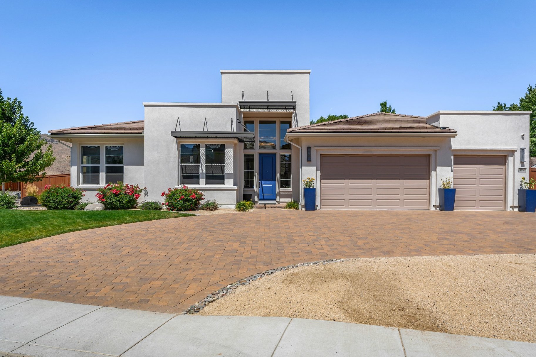  Private Luxury Retreat in Verdi with Custom Designer Finishes & Peavine Views - 物件實景