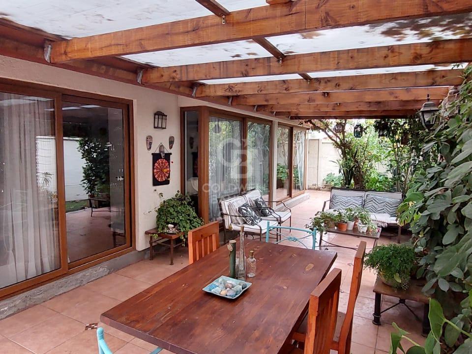 Peñalolén, Chile, 4 Bedrooms Bedrooms, ,3 BathroomsBathrooms,Residential,For Sale,1728706