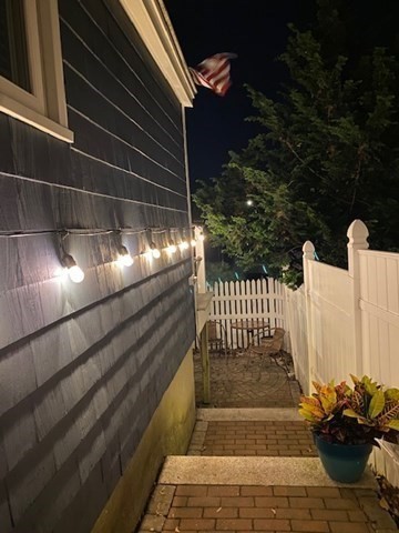 Nahant, Massachusetts, 01908, United States, 1 Bedroom Bedrooms, ,1 BathroomBathrooms,Residential,For Sale,1963982