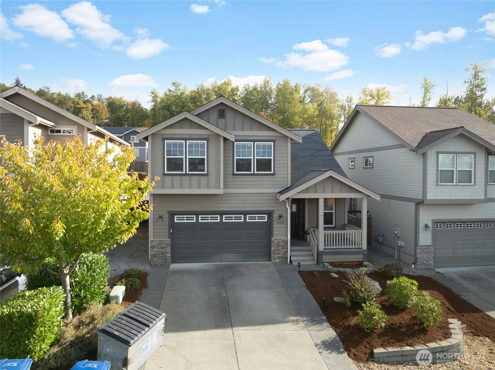 Bellingham, Washington, 98226, United States, 3 Bedrooms Bedrooms, ,2 BathroomsBathrooms,Residential,For Sale,1958971