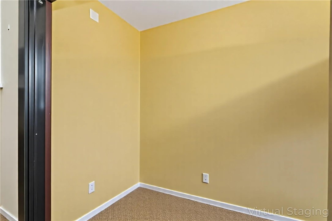 Marshall Shadeland, Pennsylvania, 15212, United States, 6 Bedrooms Bedrooms, ,2 BathroomsBathrooms,Residential,For Sale,1998082