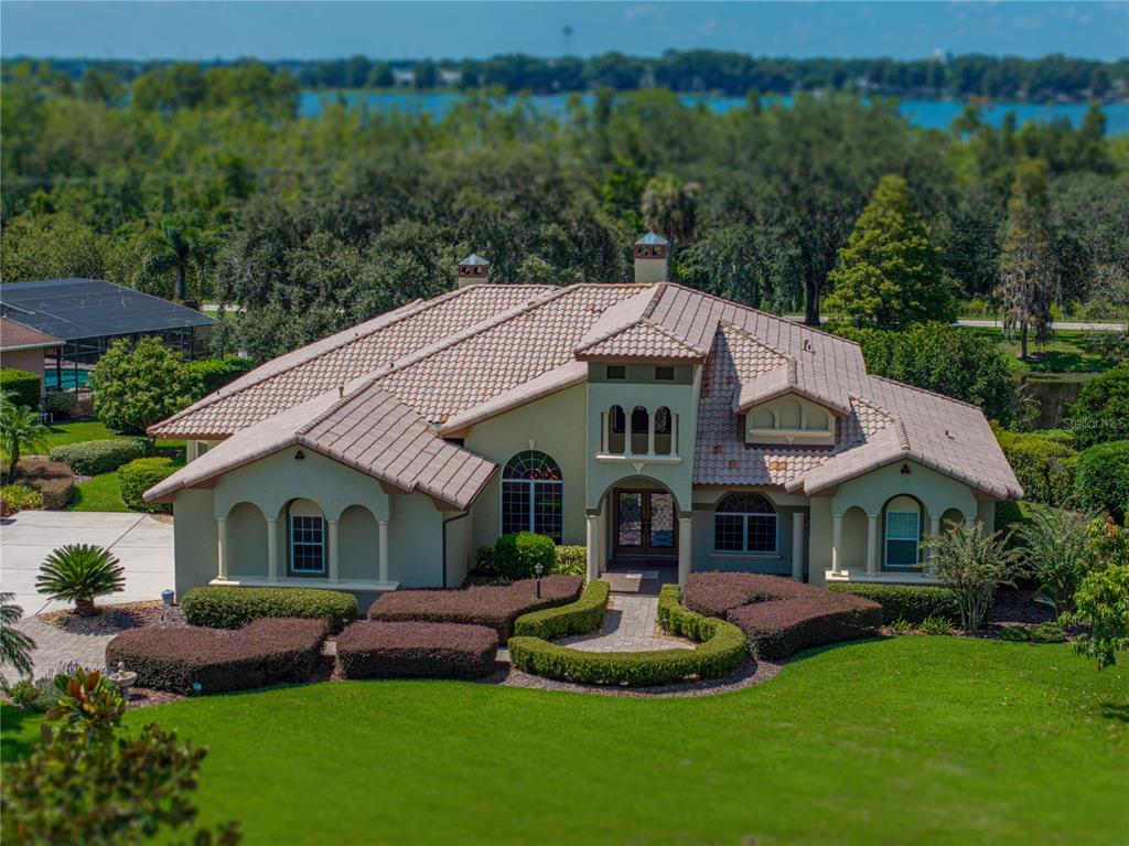 Winter Haven, Florida, 33884, United States, 4 Bedrooms Bedrooms, ,4 BathroomsBathrooms,Residential,For Sale,1934531