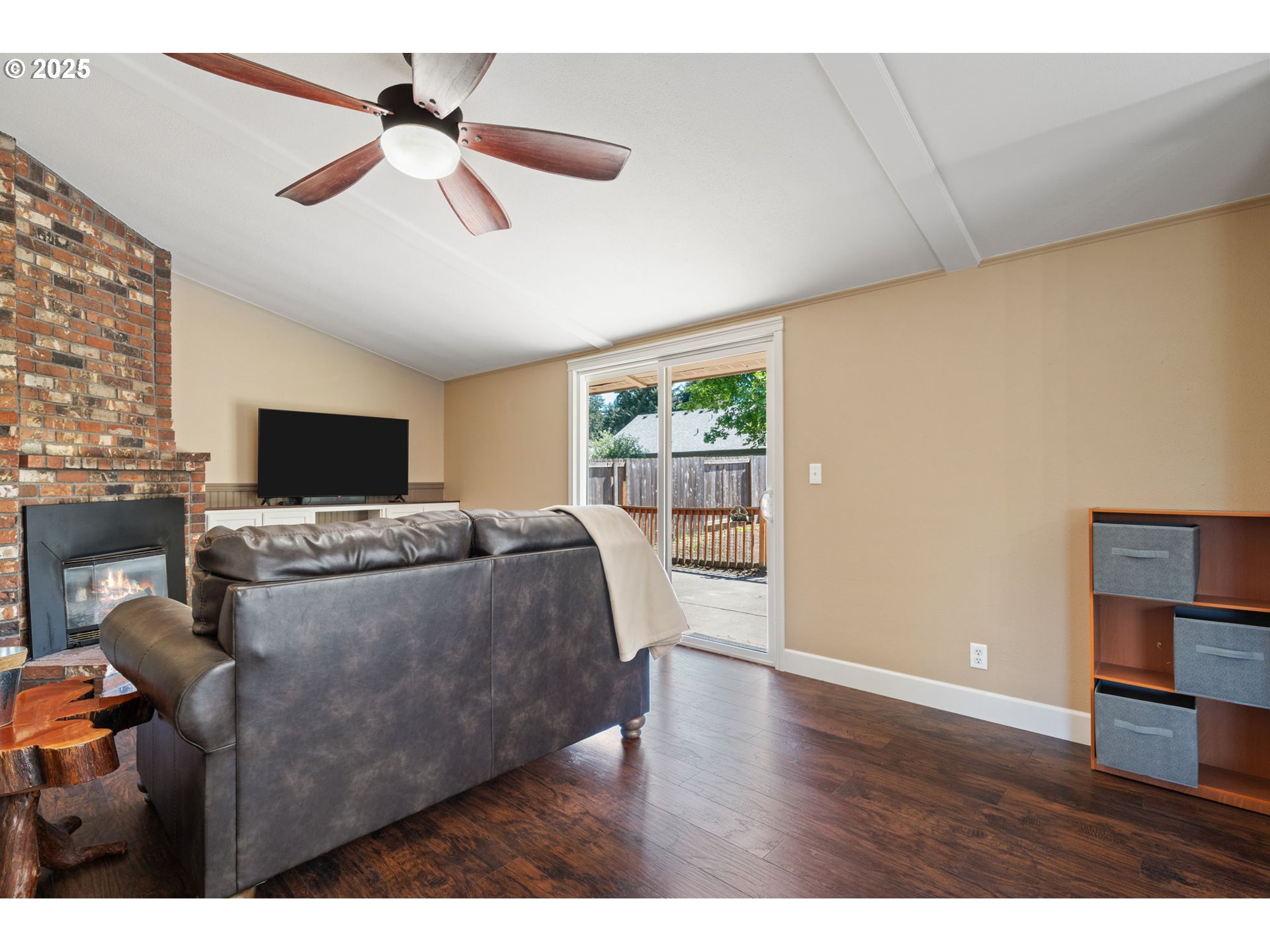 Vancouver, Washington, 98682, United States, 4 Bedrooms Bedrooms, ,2 BathroomsBathrooms,Residential,For Sale,1987487