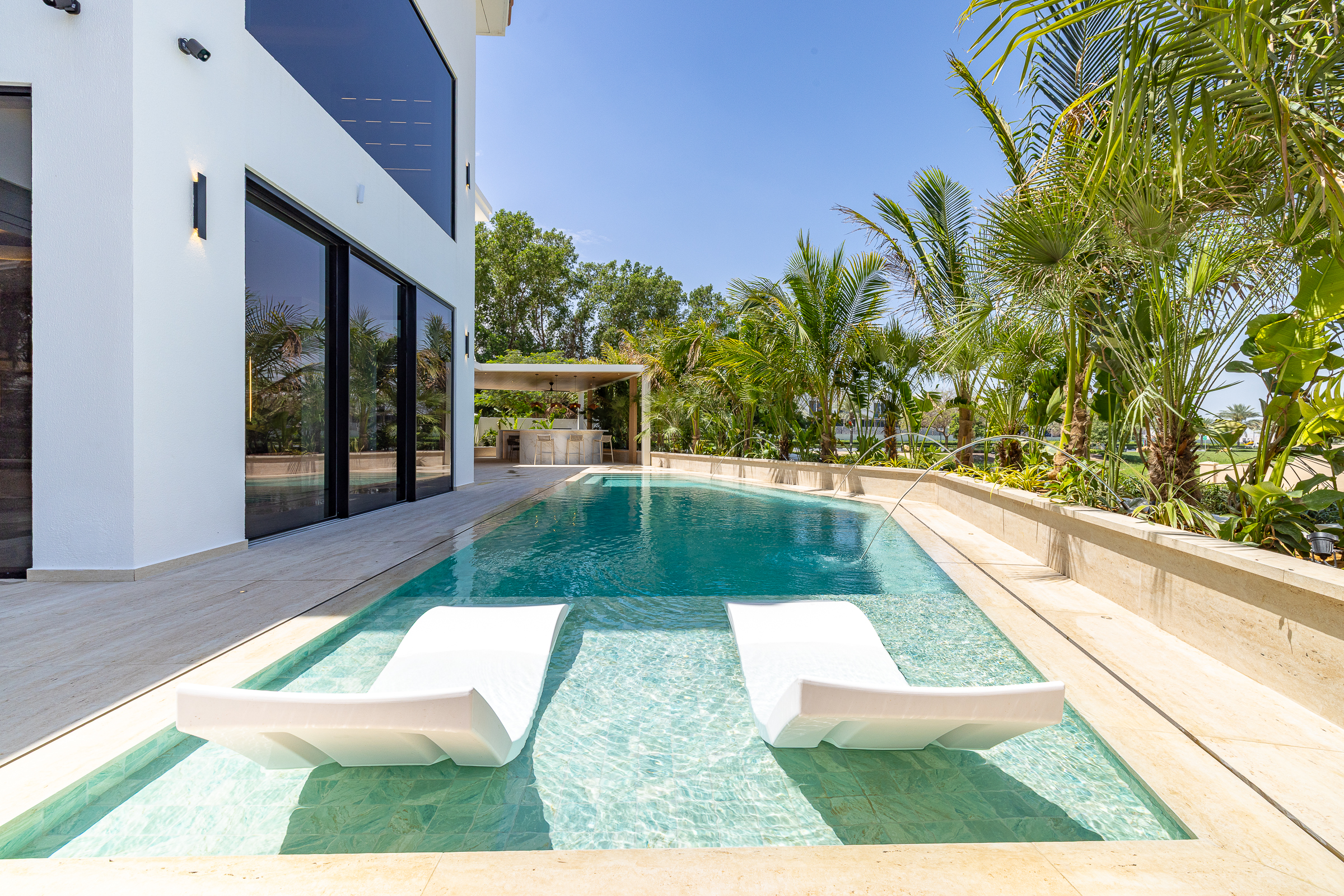  Fully-Upgraded Sophisticated Villa in JGE - 物件實景