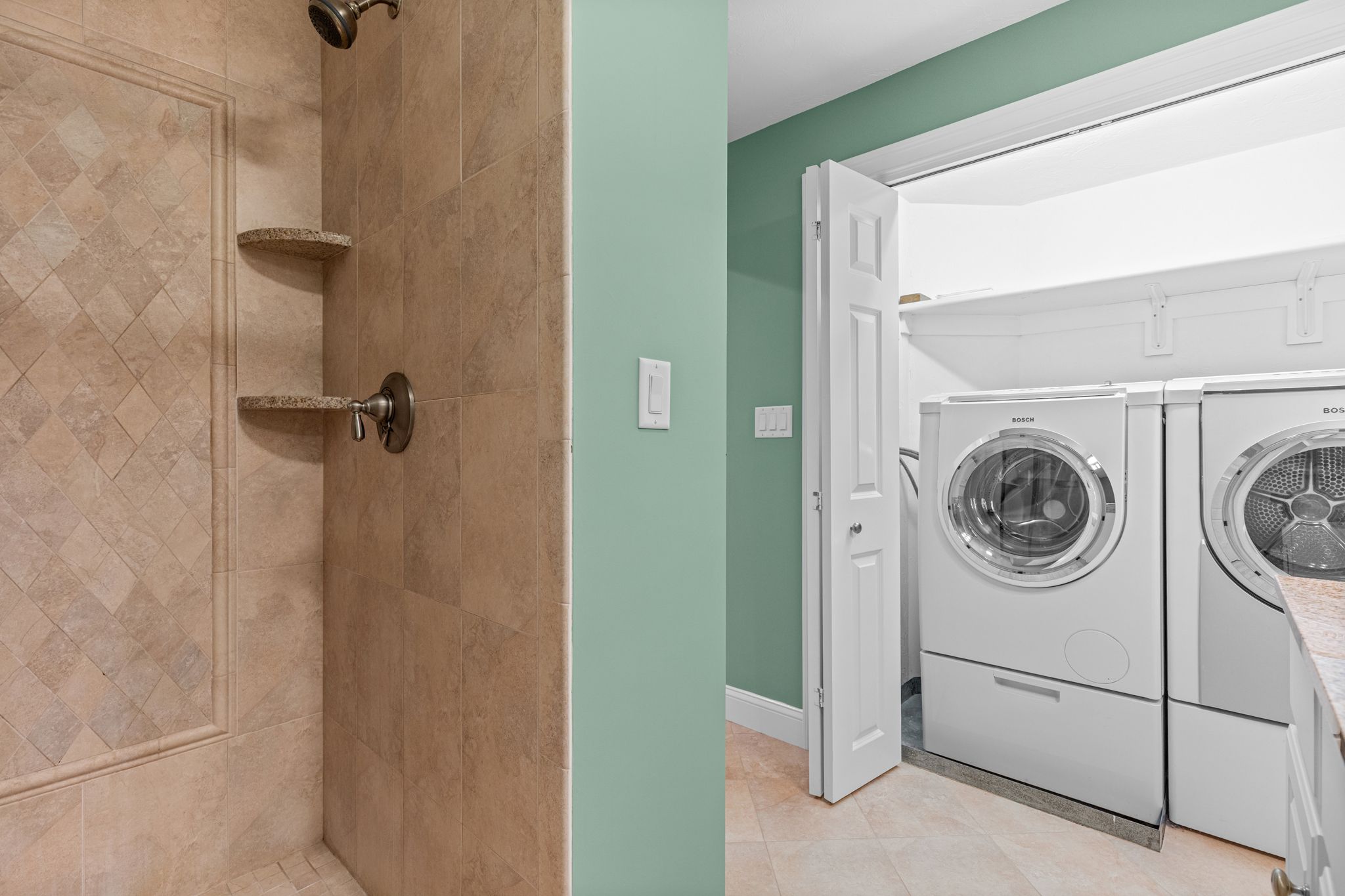  16 Carver Street, Unit 201, Plymouth, MA, 02360 - 物件實景
