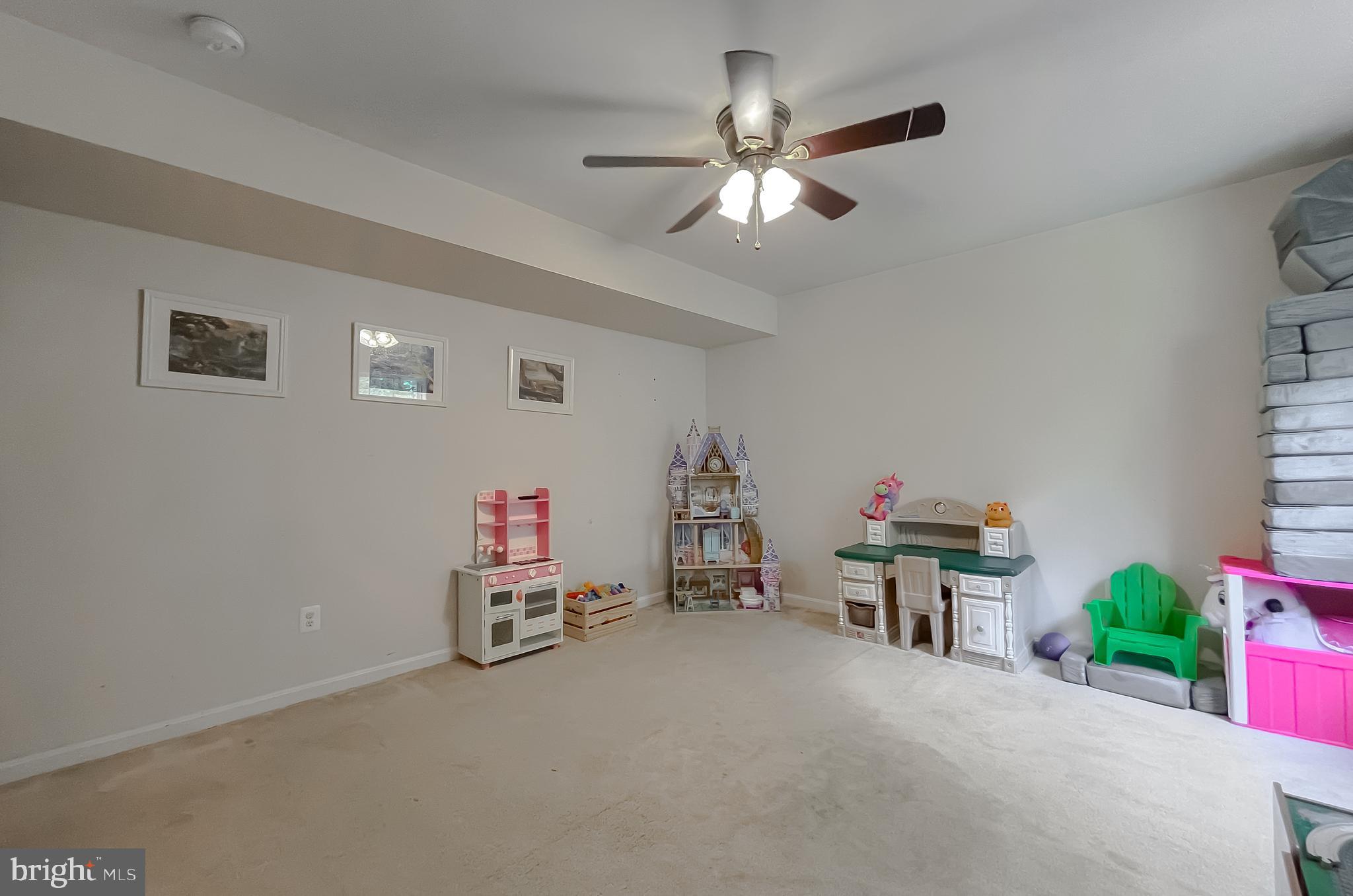 Callaway, Maryland, 20620, United States, 6 Bedrooms Bedrooms, ,5 BathroomsBathrooms,Residential,For Sale,1943056