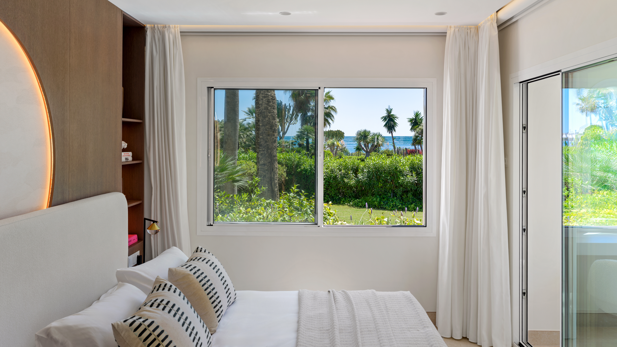  Beachfront contemporary apartment in Costalita, Estepona - 物件實景