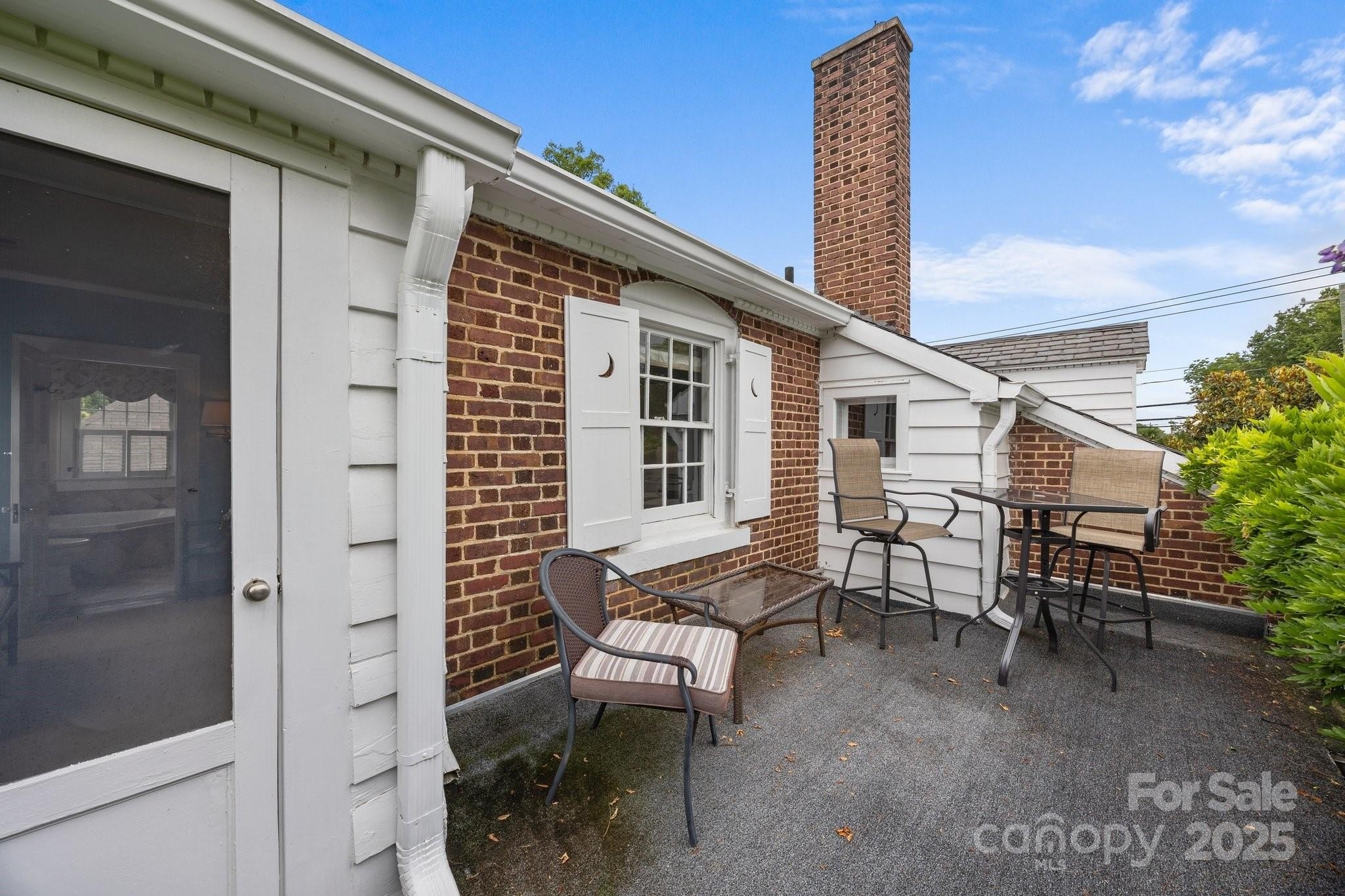Salisbury, North Carolina, 28144, United States, 5 Bedrooms Bedrooms, ,5 BathroomsBathrooms,Residential,For Sale,1887291