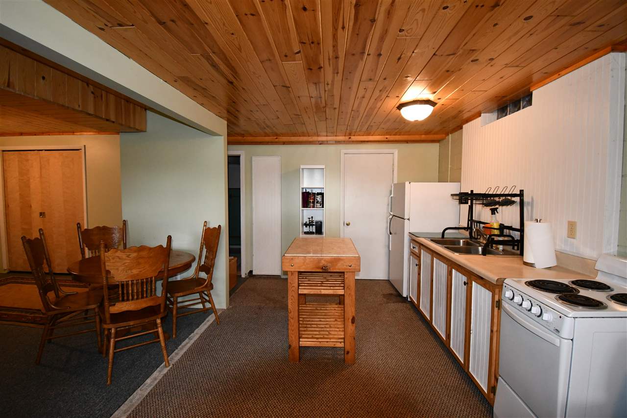 Charlevoix, Michigan, 49720, United States, 4 Bedrooms Bedrooms, ,3 BathroomsBathrooms,Residential,For Sale,1995893