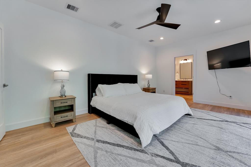 Conroe, Texas, 77303, United States, 3 Bedrooms Bedrooms, ,4 BathroomsBathrooms,Residential,For Sale,1976413