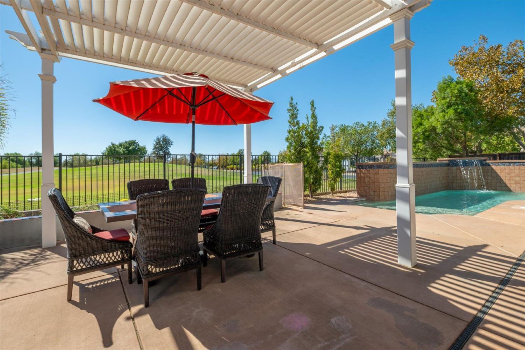  33203 Pintail Street, Woodland, CA 95695 - 物件實景