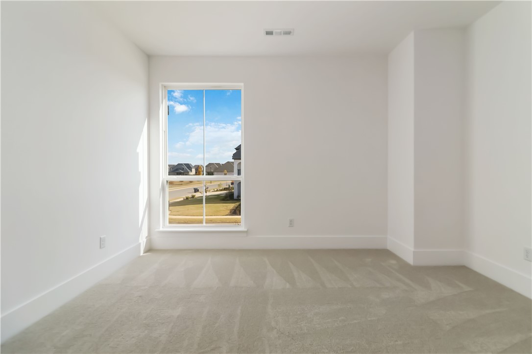 Bentonville, Arkansas, 72713, United States, 4 Bedrooms Bedrooms, ,3 BathroomsBathrooms,Residential,For Sale,1989586