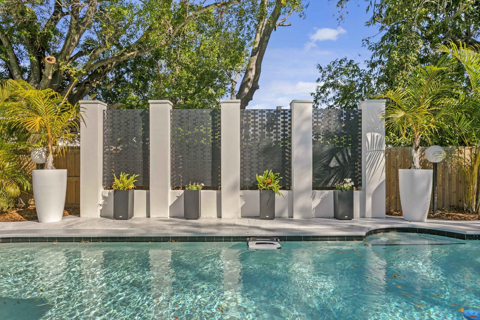 Tampa, Florida, 33629, United States, 4 Bedrooms Bedrooms, ,5 BathroomsBathrooms,Residential,For Sale,2010401