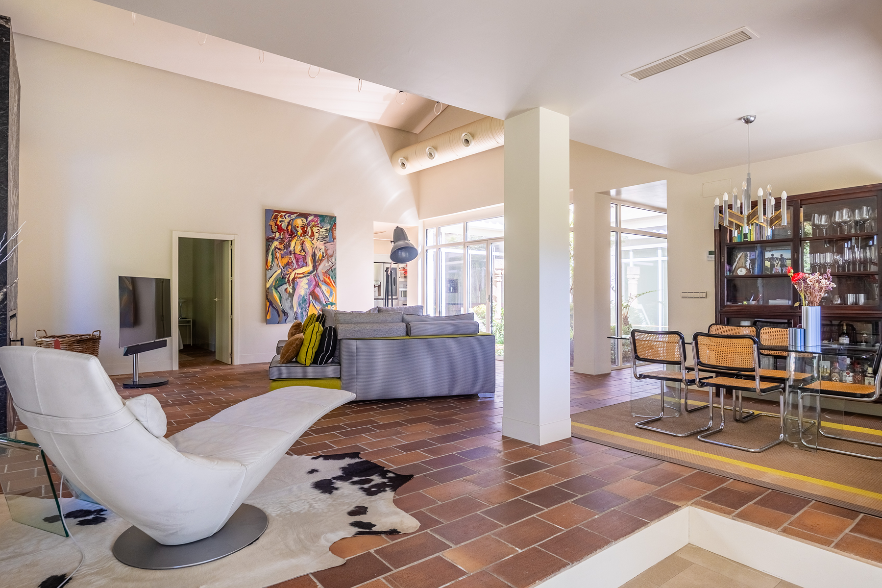  Designer detached house with pool in private development - 物件實景