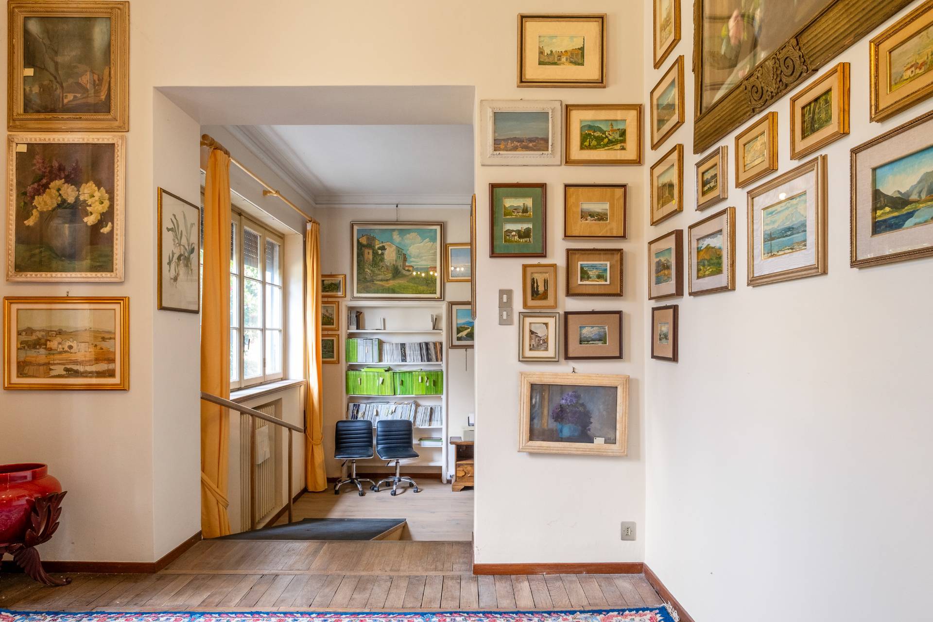 Varese, Varese, 21100, IT, 7 Bedrooms Bedrooms, ,3 BathroomsBathrooms,Residential,For Sale,1796981