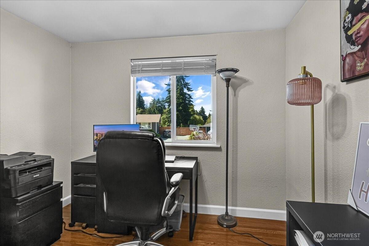 FEDERAL WAY, Washington, 98003, United States, 3 Bedrooms Bedrooms, ,3 BathroomsBathrooms,Residential,For Sale,1895483