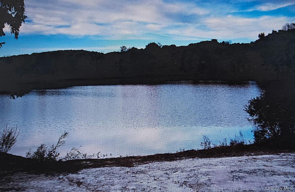 Carmel, New York, 10512, United States, 3 Bedrooms Bedrooms, ,2 BathroomsBathrooms,Residential,For Sale,2006472