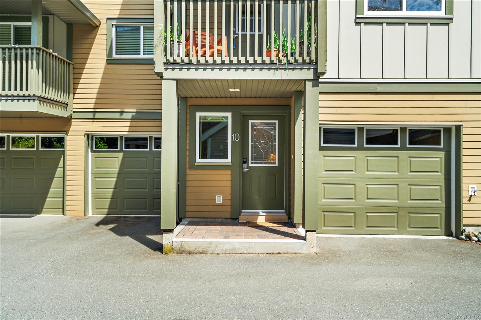 VICTORIA, British Columbia, V8T 0A3, CA, 3 Bedrooms Bedrooms, ,Residential,For Sale,1950052