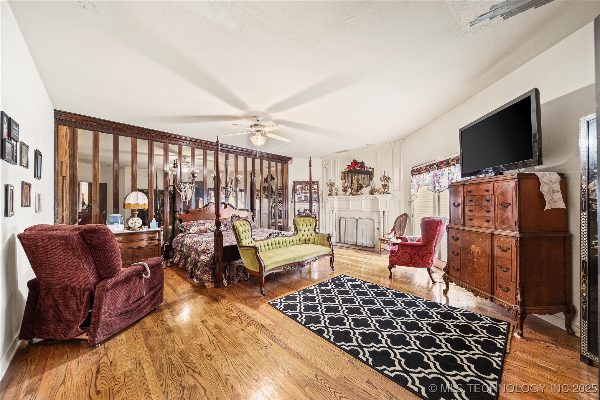 Broken Arrow, Oklahoma, 74014, United States, 3 Bedrooms Bedrooms, ,3 BathroomsBathrooms,Residential,For Sale,1846859