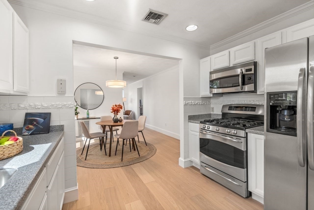 Boston, Massachusetts, 02125, United States, 2 Bedrooms Bedrooms, ,1 BathroomBathrooms,Residential,For Sale,1940367