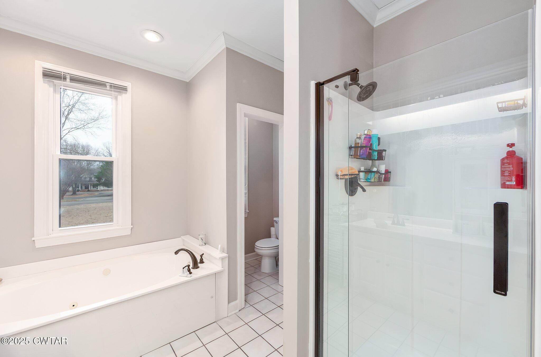Jackson, Tennessee, 38305, United States, 4 Bedrooms Bedrooms, ,3 BathroomsBathrooms,Residential,For Sale,1894801