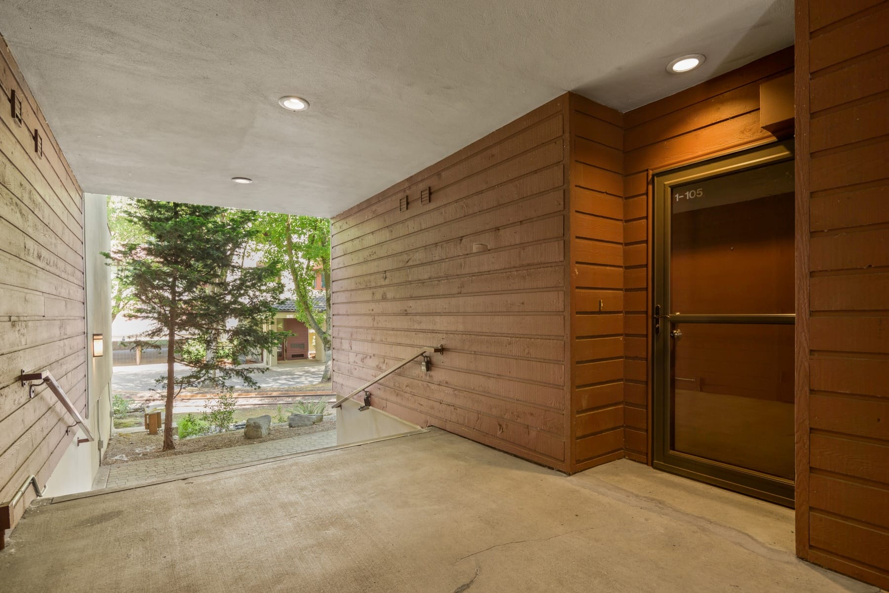  5250 S LANDING DR #105B1 Portland, OR 97239 - 物件實景