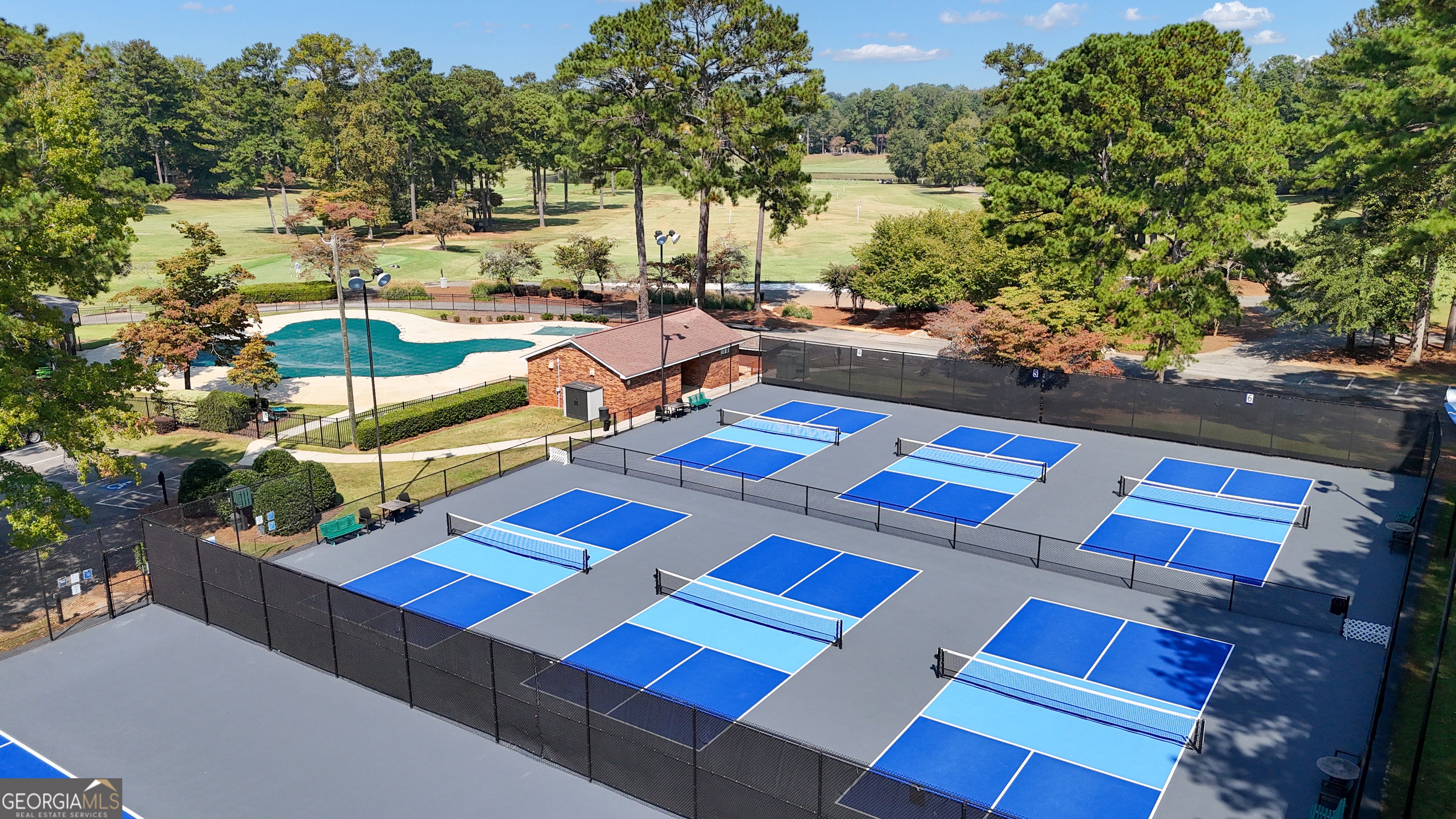 Newnan, Georgia, 30265, United States, 4 Bedrooms Bedrooms, ,4 BathroomsBathrooms,Residential,For Sale,1993914