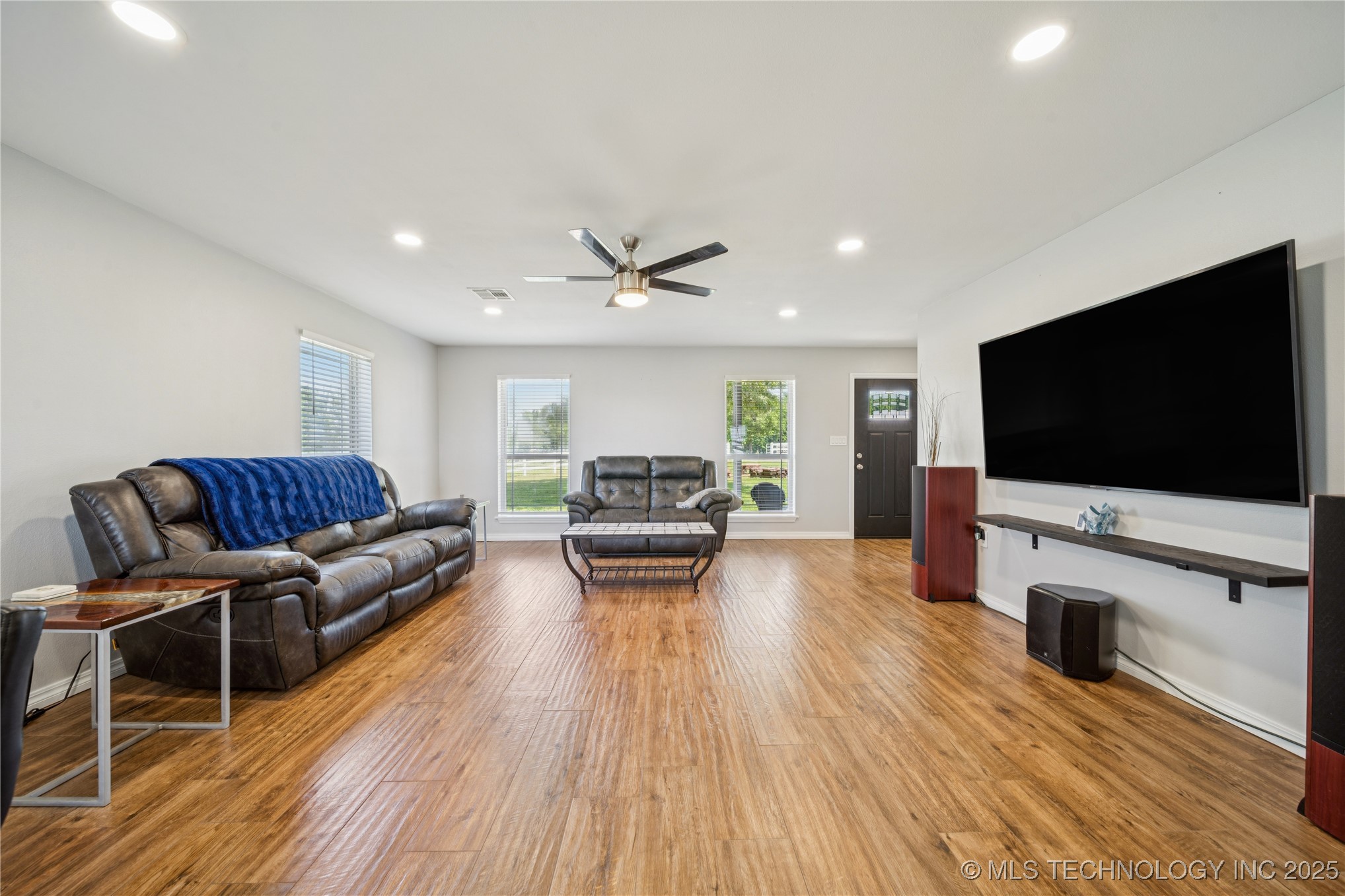 Inola, Oklahoma, 74036, United States, 3 Bedrooms Bedrooms, ,2 BathroomsBathrooms,Residential,For Sale,1848585