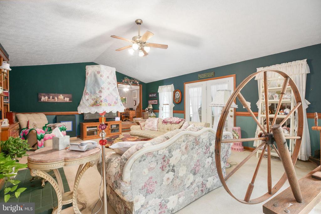 Fredericksburg, Virginia, 22407, United States, 3 Bedrooms Bedrooms, ,3 BathroomsBathrooms,Residential,For Sale,1930345