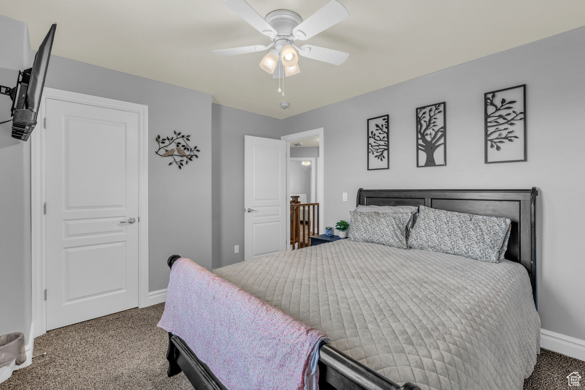 West Valley City, Utah, 84120, United States, 5 Bedrooms Bedrooms, ,4 BathroomsBathrooms,Residential,For Sale,1940375