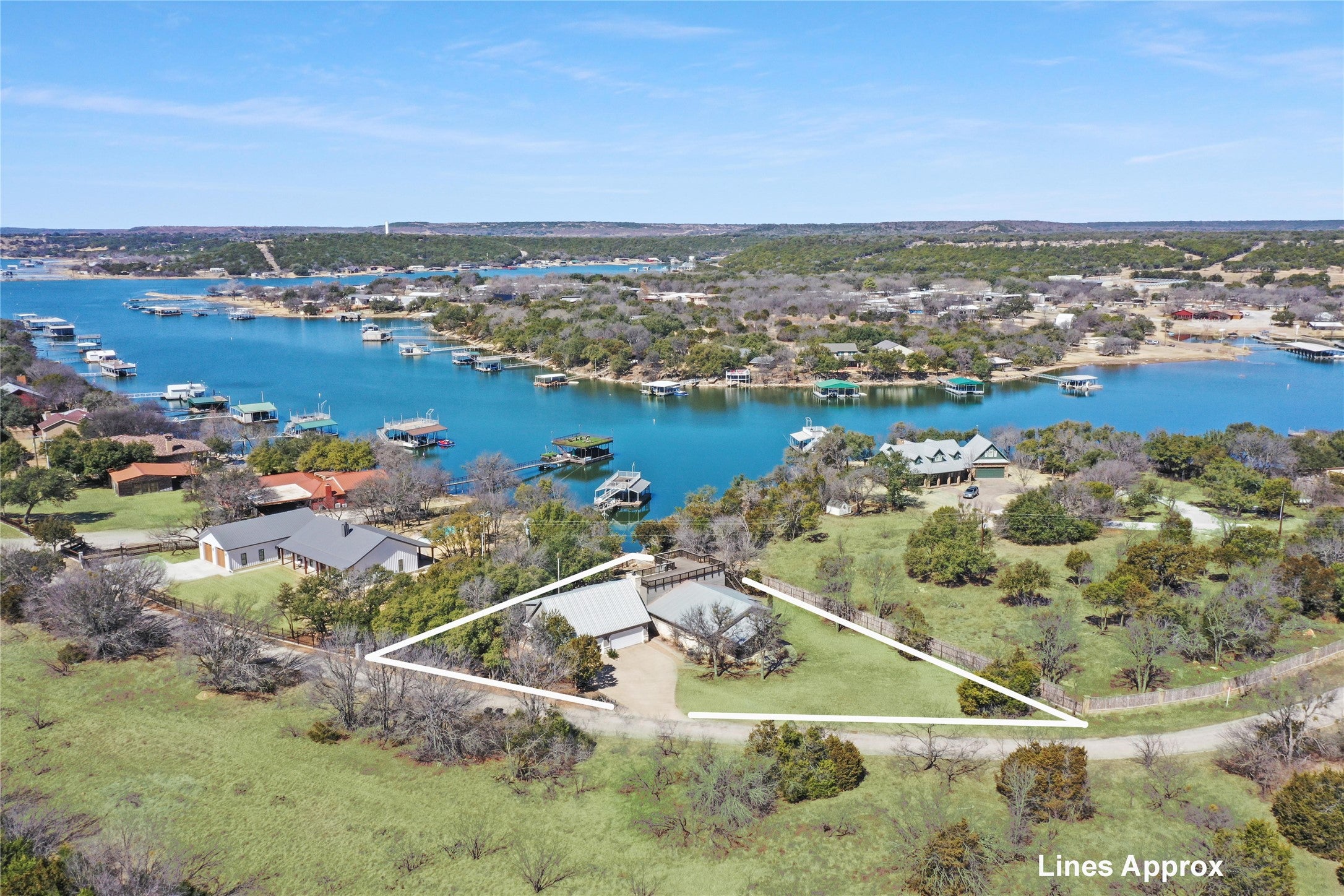 Possum Kingdom Lake, Texas, 76450, United States, 5 Bedrooms Bedrooms, ,3 BathroomsBathrooms,Residential,For Sale,2049060