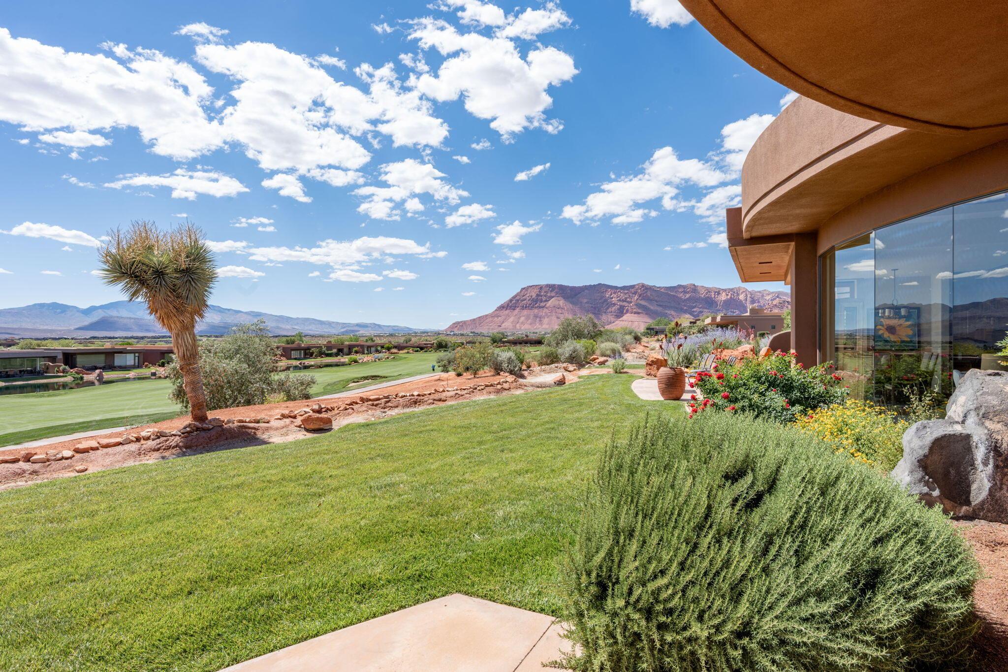 St George, Utah, 84770, United States, 6 Bedrooms Bedrooms, ,7 BathroomsBathrooms,Residential,For Sale,2049159