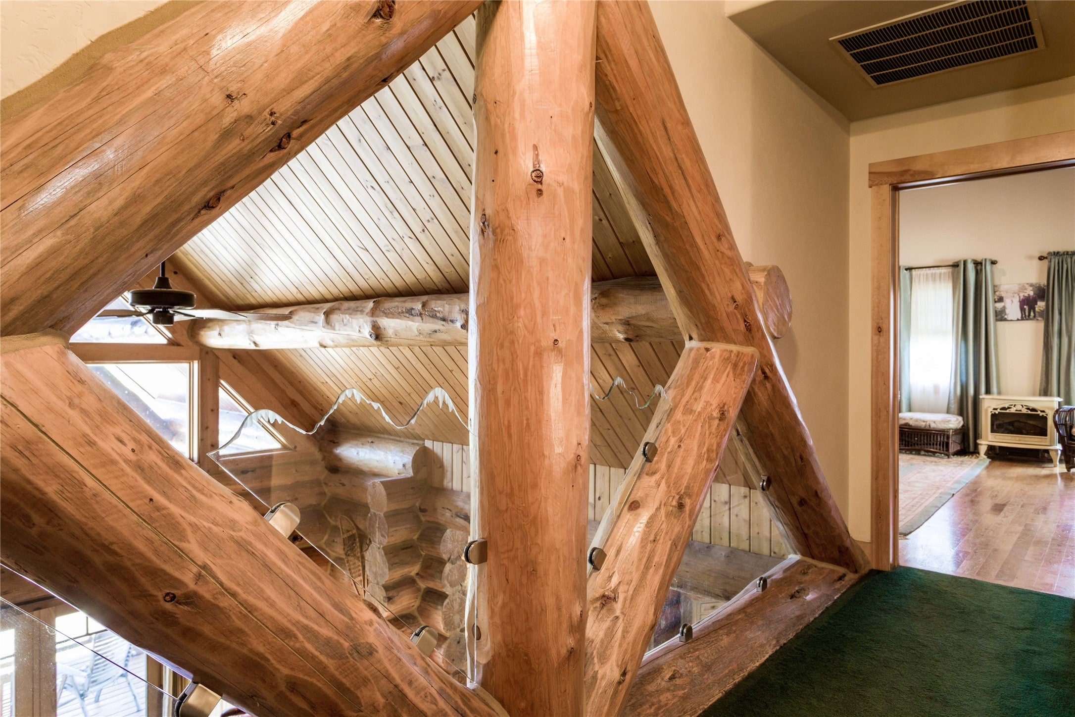 Bigfork, Montana, 59911, United States, 2 Bedrooms Bedrooms, ,3 BathroomsBathrooms,Residential,For Sale,1827494