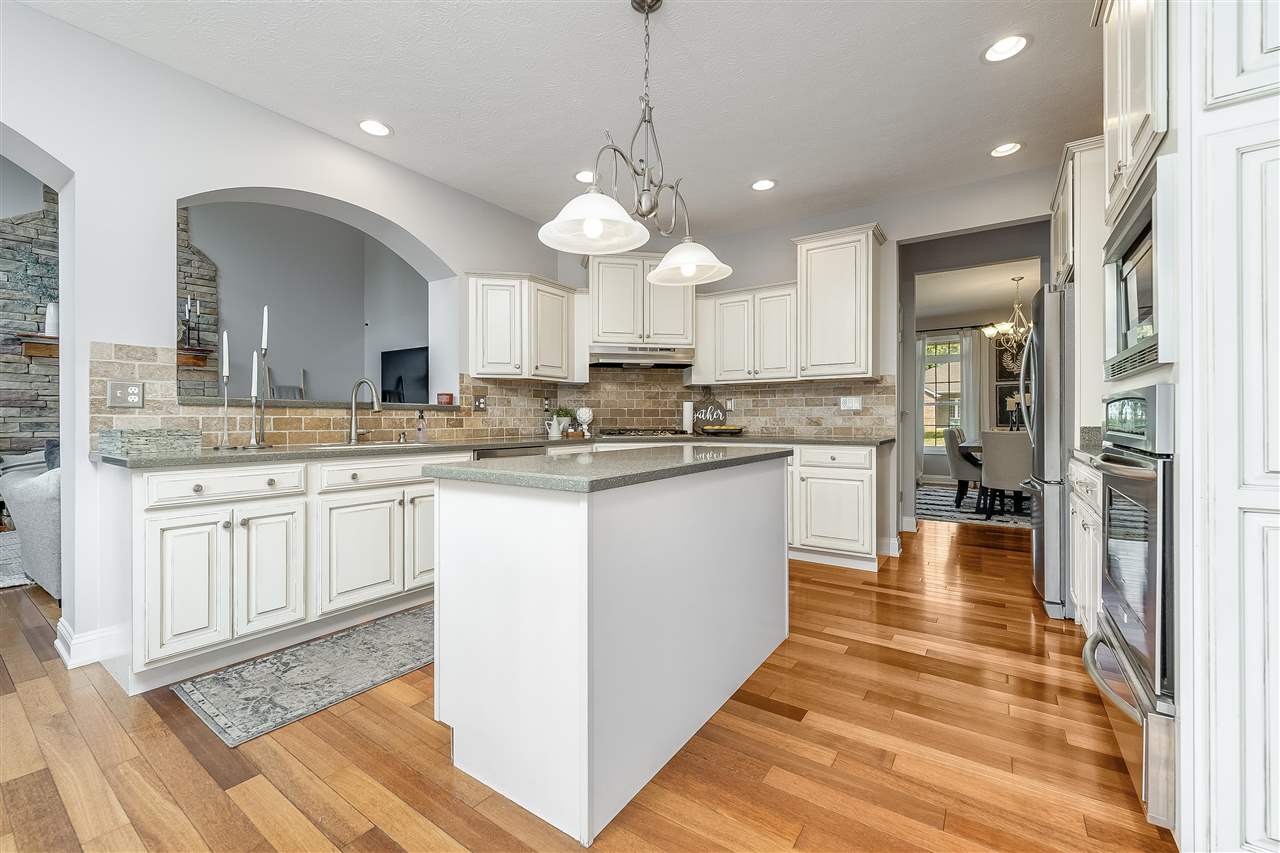 Richmond, Indiana, 47374, United States, 4 Bedrooms Bedrooms, ,4 BathroomsBathrooms,Residential,For Sale,1956256