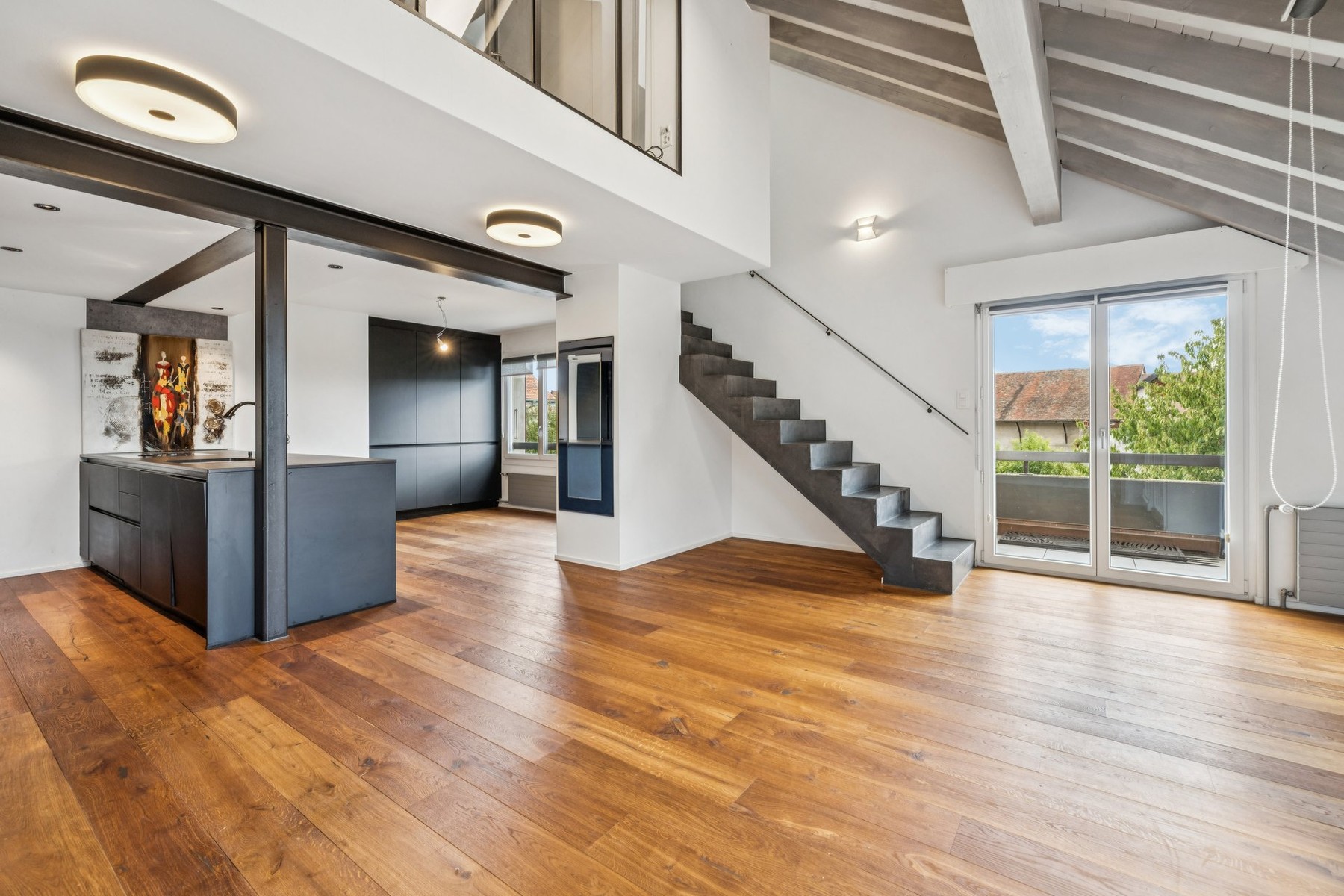  STUNNING, RENOVATED DUPLEX WITH LOTS OF CHARACTER - 物件實景