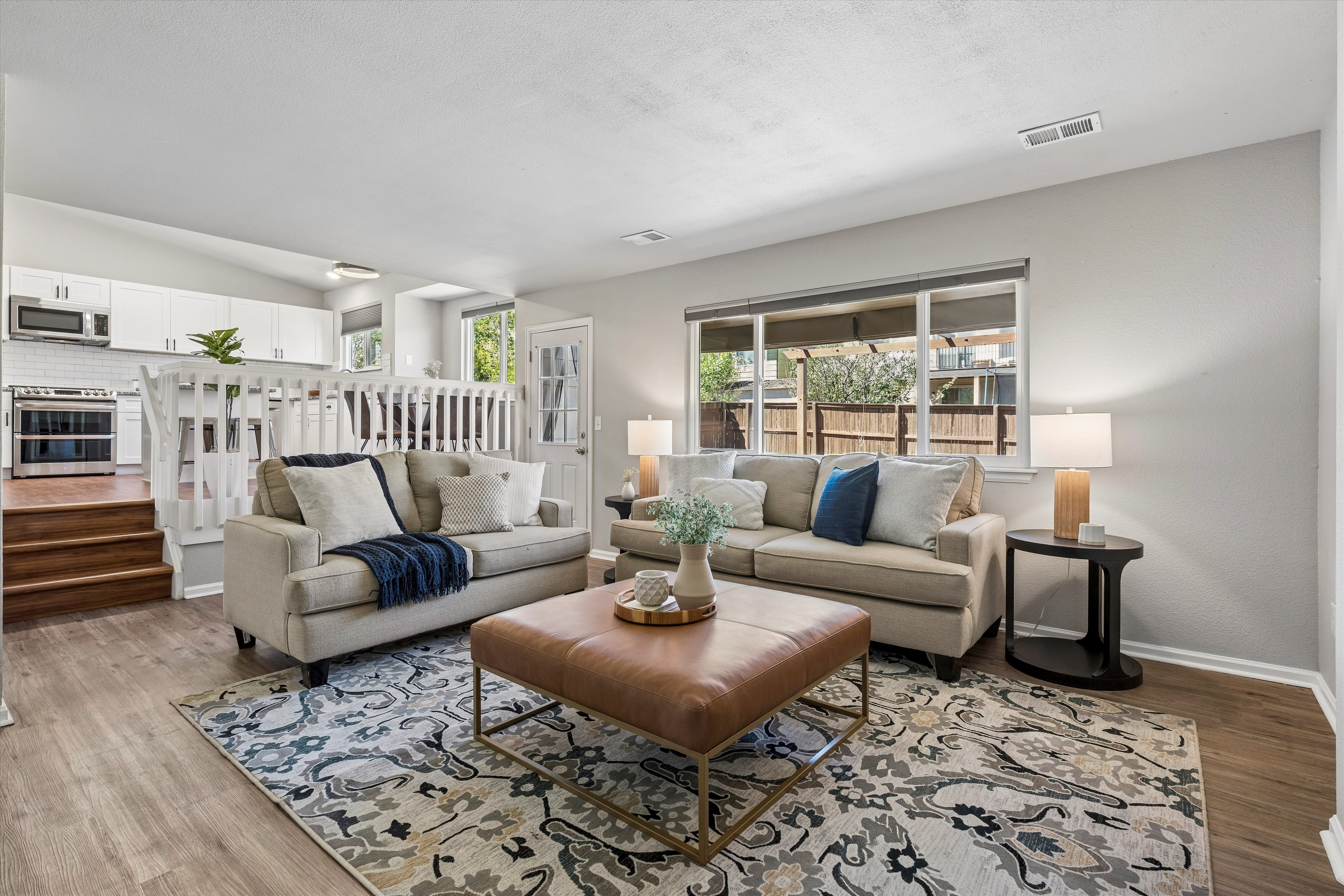  Discover effortless elegance in this stylishly updated home - 物件實景