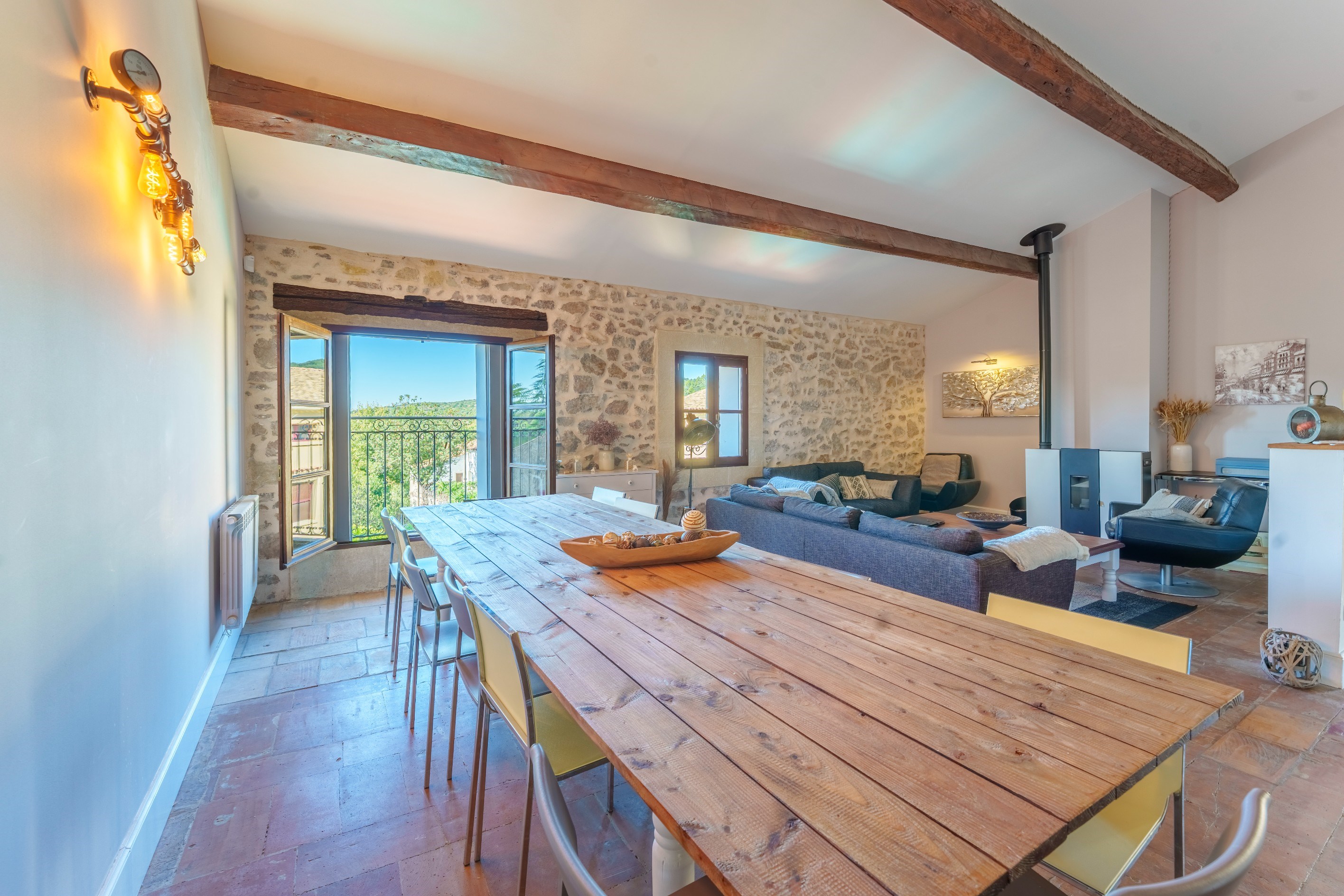 Elegant Village Residence & Established Hospitality Business Near Pézenas - 物件實景